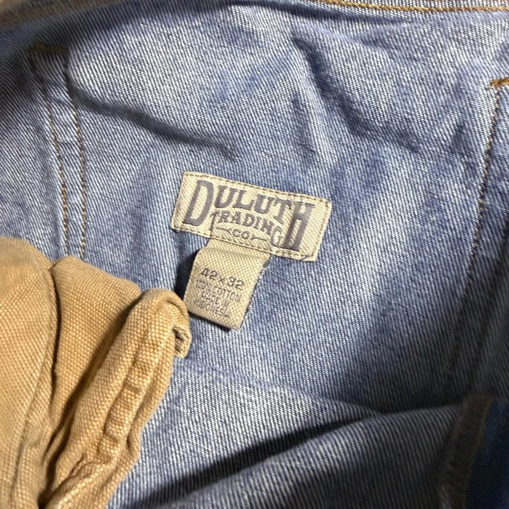 Duluth Trading Co Ballroom Relaxed Fit Blue Denim Jeans Mens 42x32 Light Wash